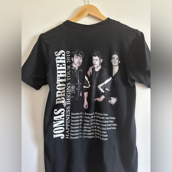 Jonas Brothers Happiness Begins Tour Neon Colors Music Band Tee Size XS/S - Picture 4 of 4